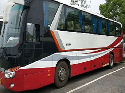 大巴车50座